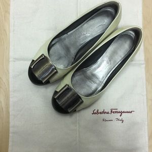 ✂️⬇️⬇️ FINAL SALE Salvatore Ferragamo Flats